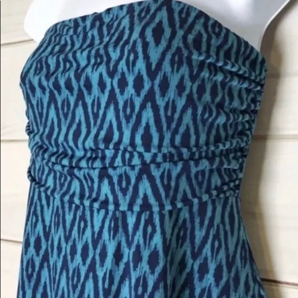 Size Medium Banana‎ Republic Dress Strapless - Picture 2 of 3